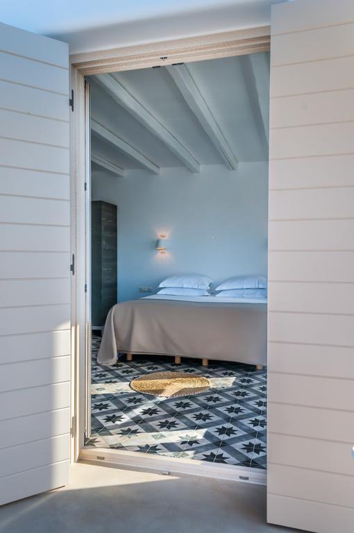 Milia Gi Suites Pollonia Rum bild