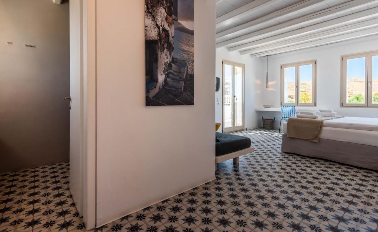 Milia Gi Suites Pollonia Exteriör bild